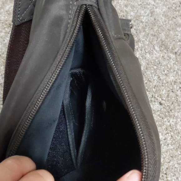 Concealed Carry Purse - NWOT - Picture 5 of 6